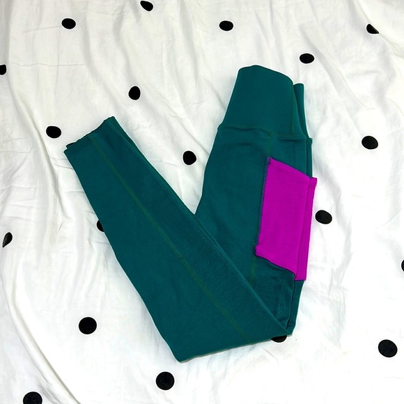 Fabletics High-Waisted Dark Jade/Fiesta SculptKnit Pocket Legging - Picture 2 of 9